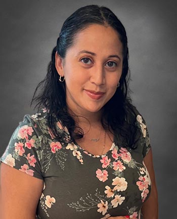 Headshot of Lily Pointer