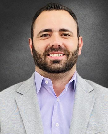 Headshot of Thomas Young