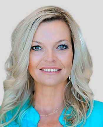 Headshot of De'Laine Law