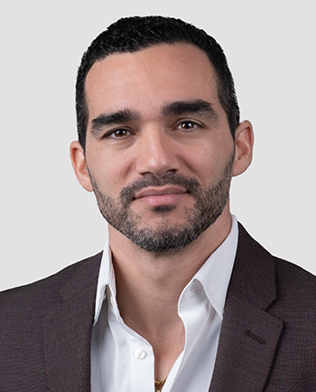 Headshot of Mark Christakis