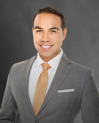 Headshot of Elijah Orozco