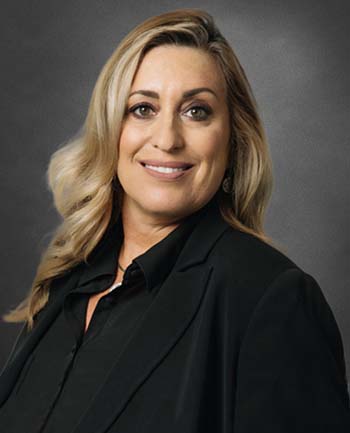 Headshot of Kelly Tomich