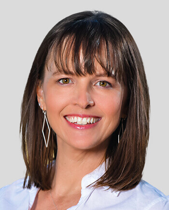 Headshot of Sarah King