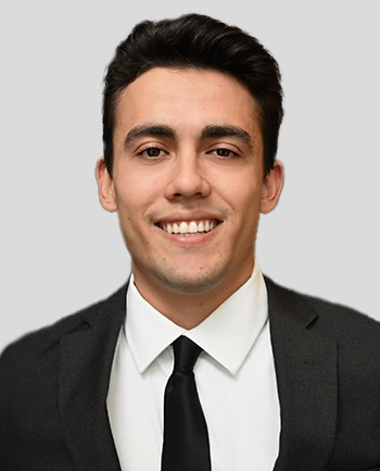 Headshot of Maxwell Dunnom