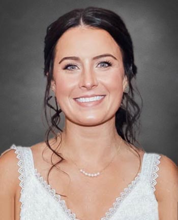 Headshot of Molly Colantone