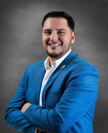 Headshot of Cristian Barraza