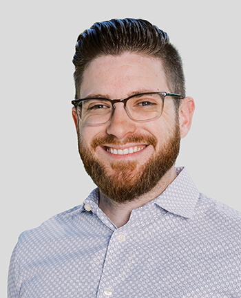 Headshot of Justin Volpone