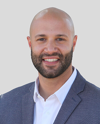 Headshot of Devin Sherman