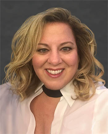 Headshot of Dina Papantoniou