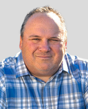 Headshot of Peter Fickeisen