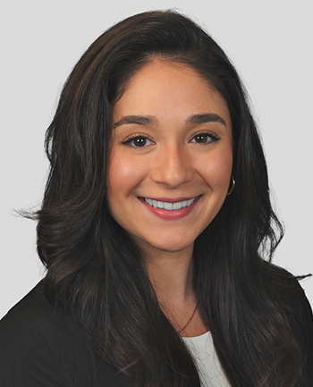 Headshot of Gia Manganiello