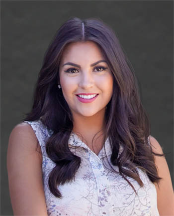 Headshot of Rachel Sena