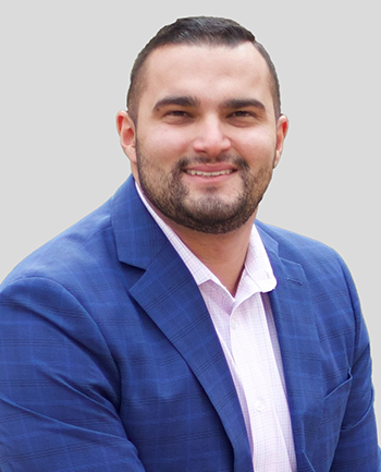 Headshot of Shawn Reyes