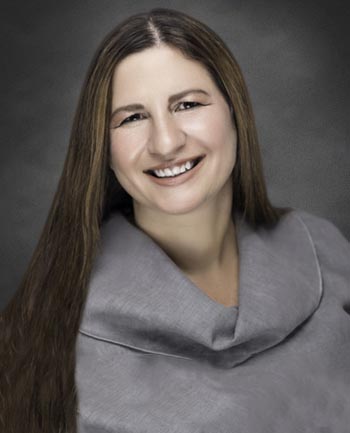 Headshot of Liana Pomeroy