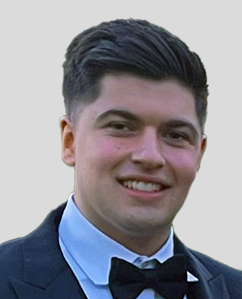 Headshot of Nicholas Favarulo