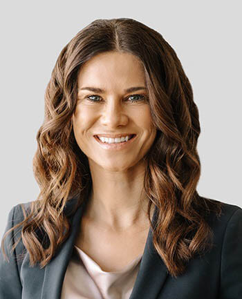 Headshot of Shannon O'Hare