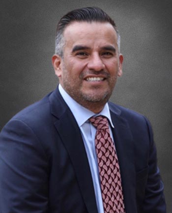 Headshot of Pablo Ramirez