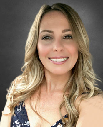 Headshot of Elisha Moleski