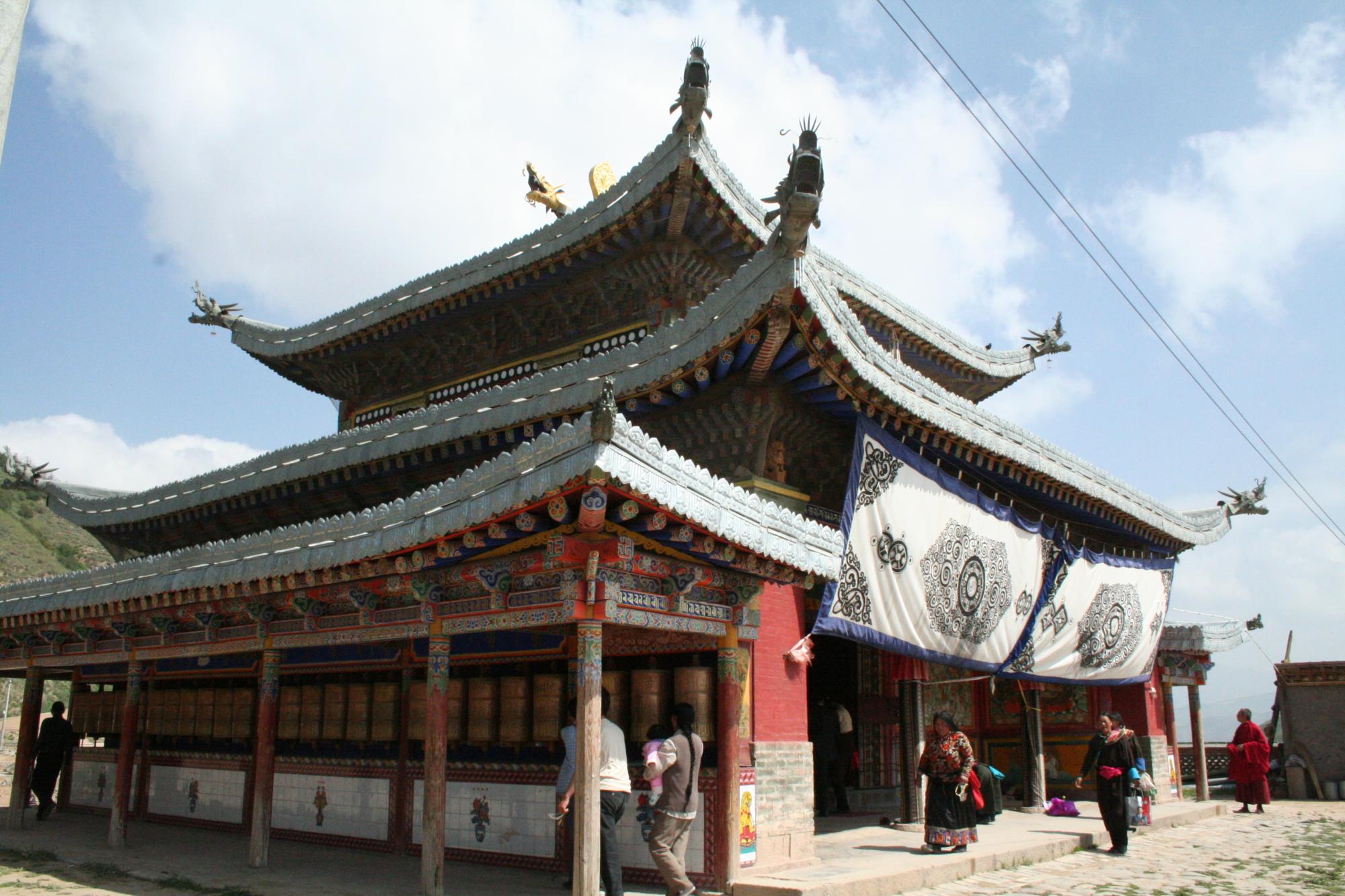 Image of Maitreya Hall, Jakhyung Monastery