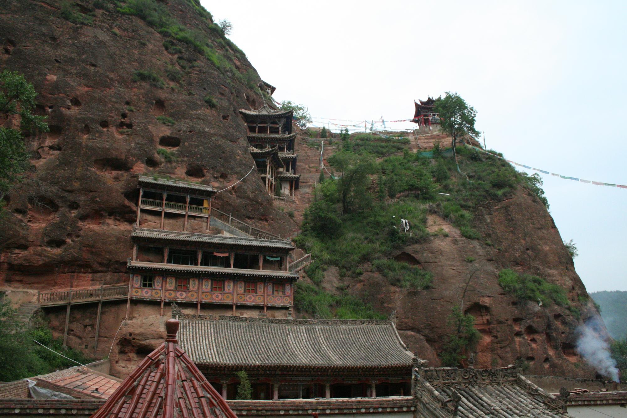 Image of Shrine Halls--Shadzong Monastery
