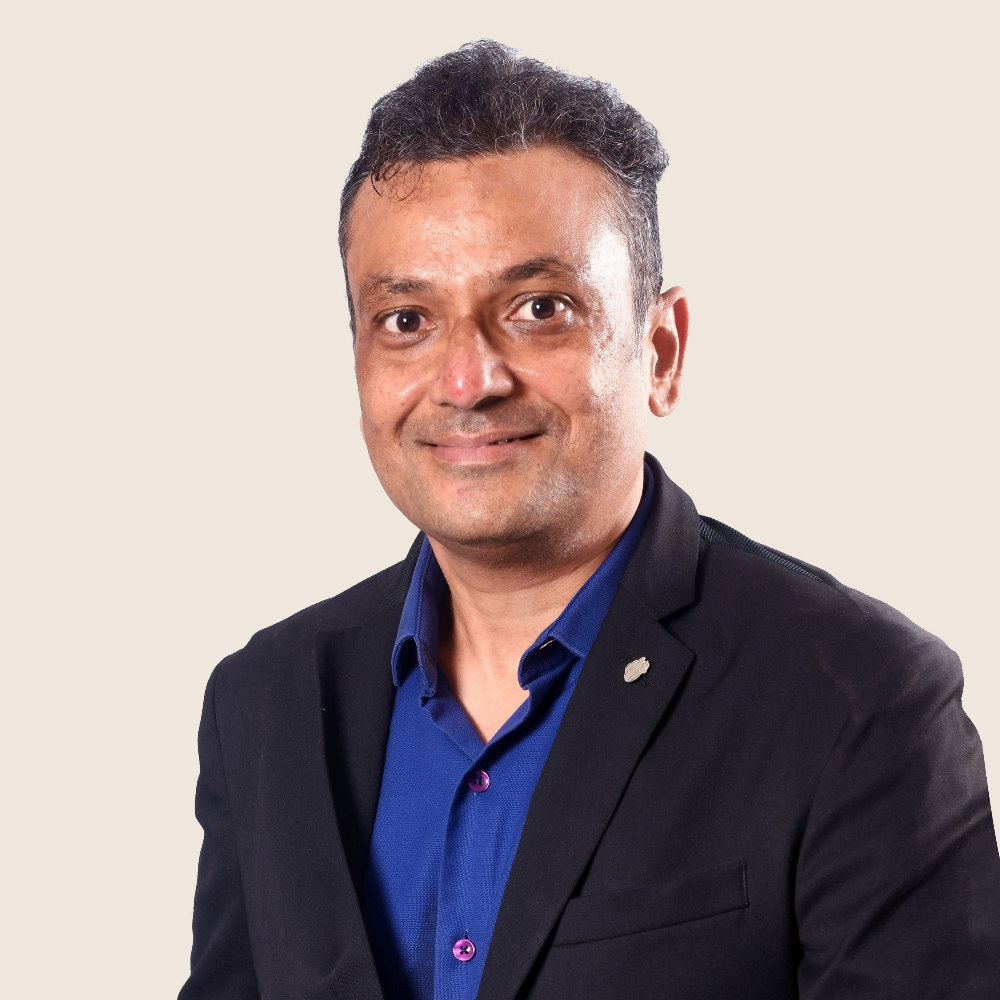 Raghu Ravinutala | CEO and Co-founder - Yellow.ai | Forbes Technology ...