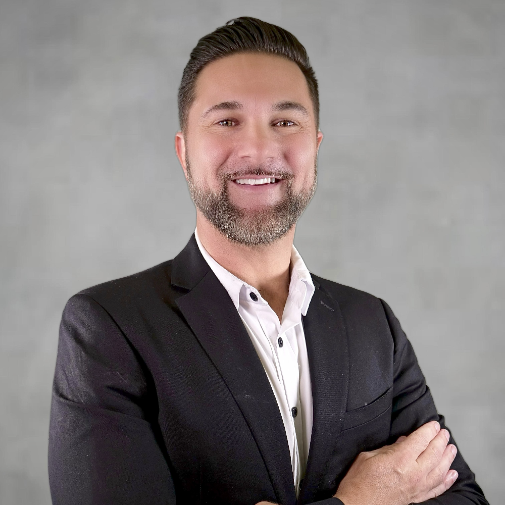 Scott Hozebin | Chief Executive Officer (CEO) - DirectCare AI | Forbes ...