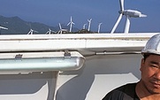 Aside_wind_engineer_large