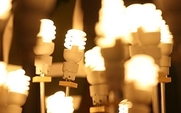 Aside_energy-saving-bulbs-pollution_large