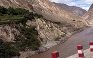 Aside_nu_river_dam_earthquake_japan