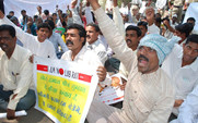 Aside_close-to-400-activists-protest___