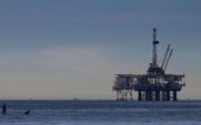 Aside_oil_platform