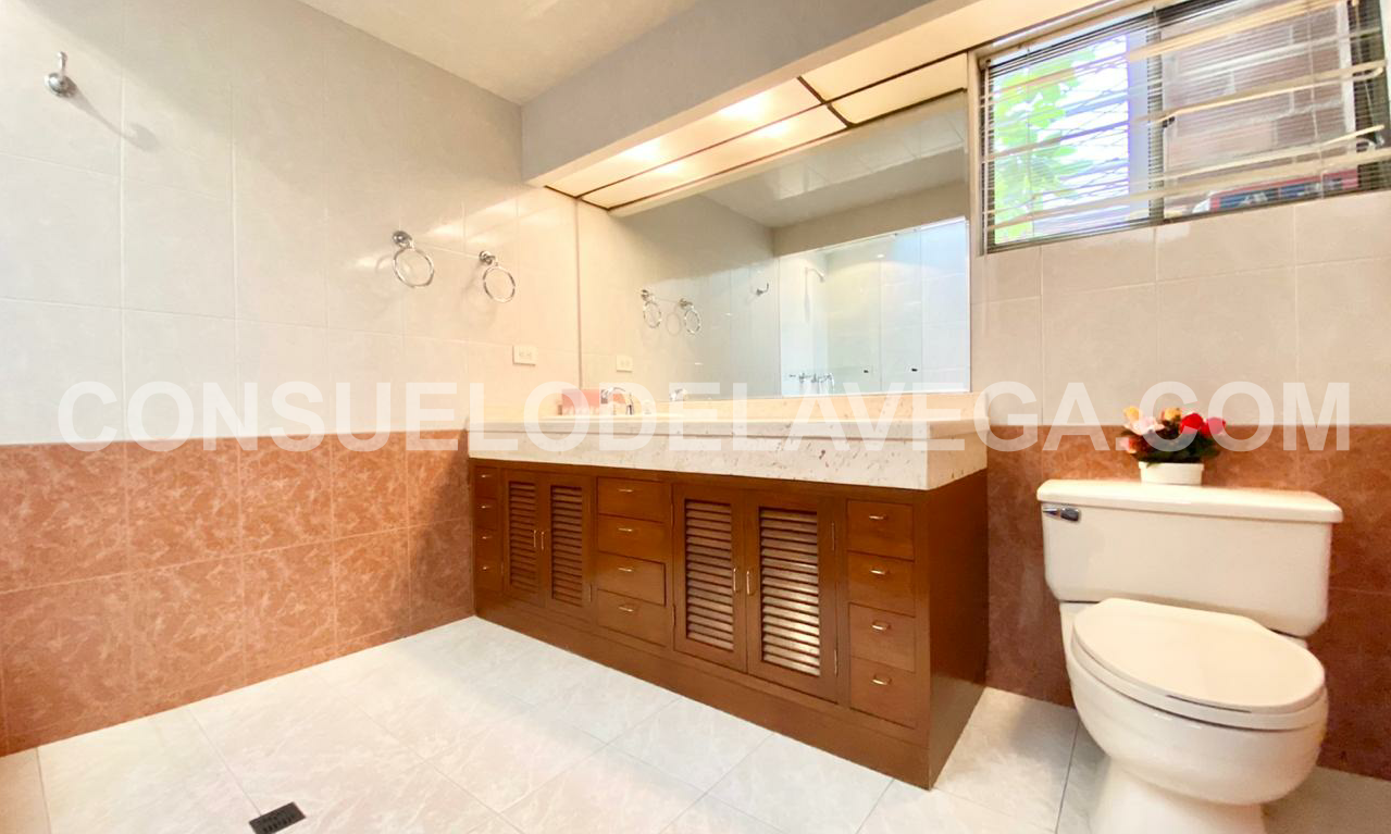 APARTAMENTO EN VENTA EN CHICO VIRREY - Consuelo de la Vega & Cia.