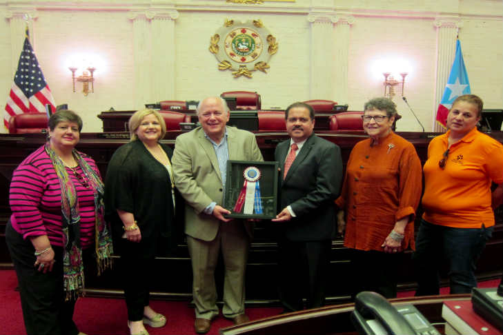 Puerto Rico Senator Jose Luis Dalmau Receives AKC Legislator of the Year Award 2016