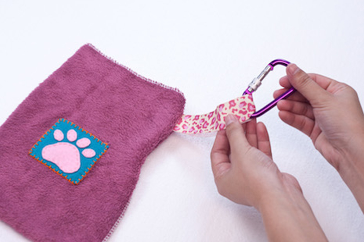 Paw Towel 18