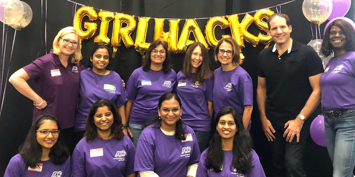 Girls Who Hack group photo