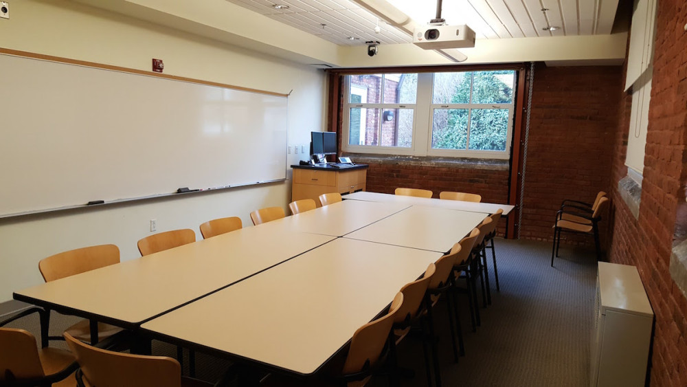 Fayerweather Hall Room 215 layout photo