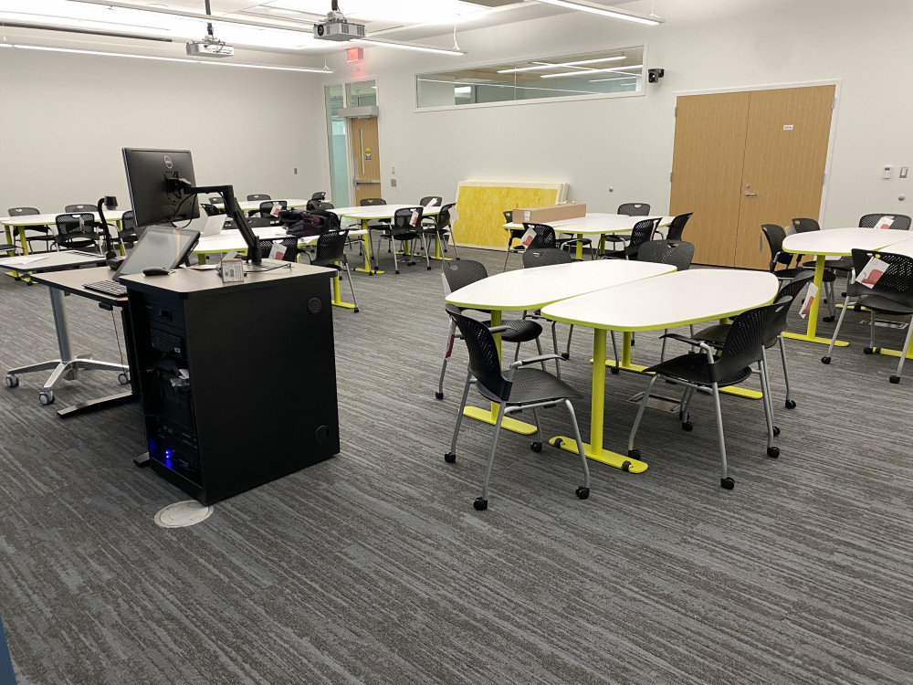 Gilmer Hall Room 247 layout photo
