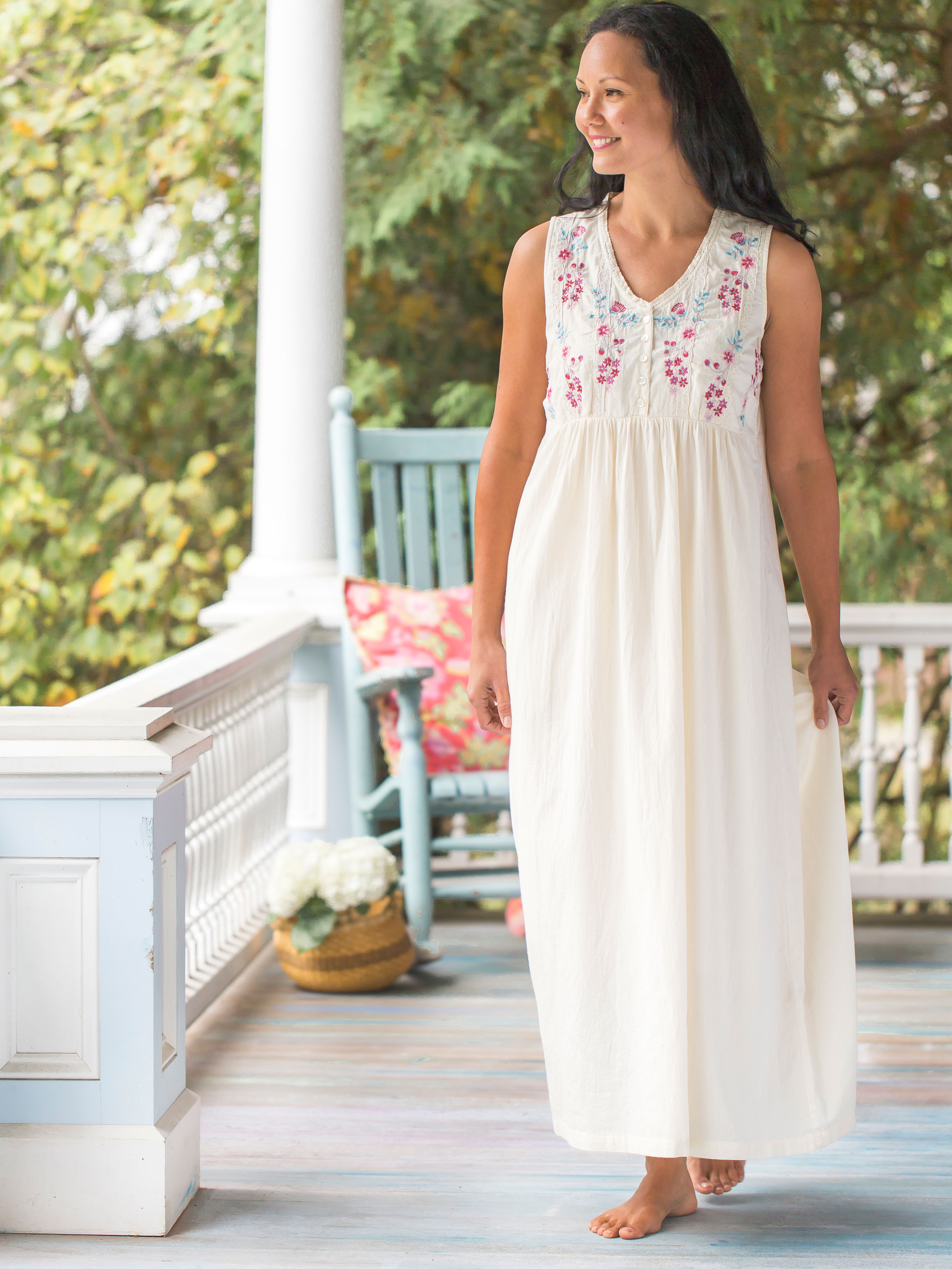 Belle Flower Nighty Ladies Clothing, Nighties & Dressing Gowns