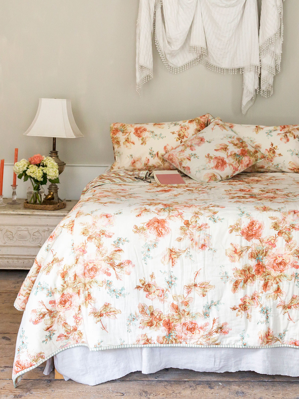 Victorian Rose Quilt Your Home, Bedding Beautiful Designs by April Cornell