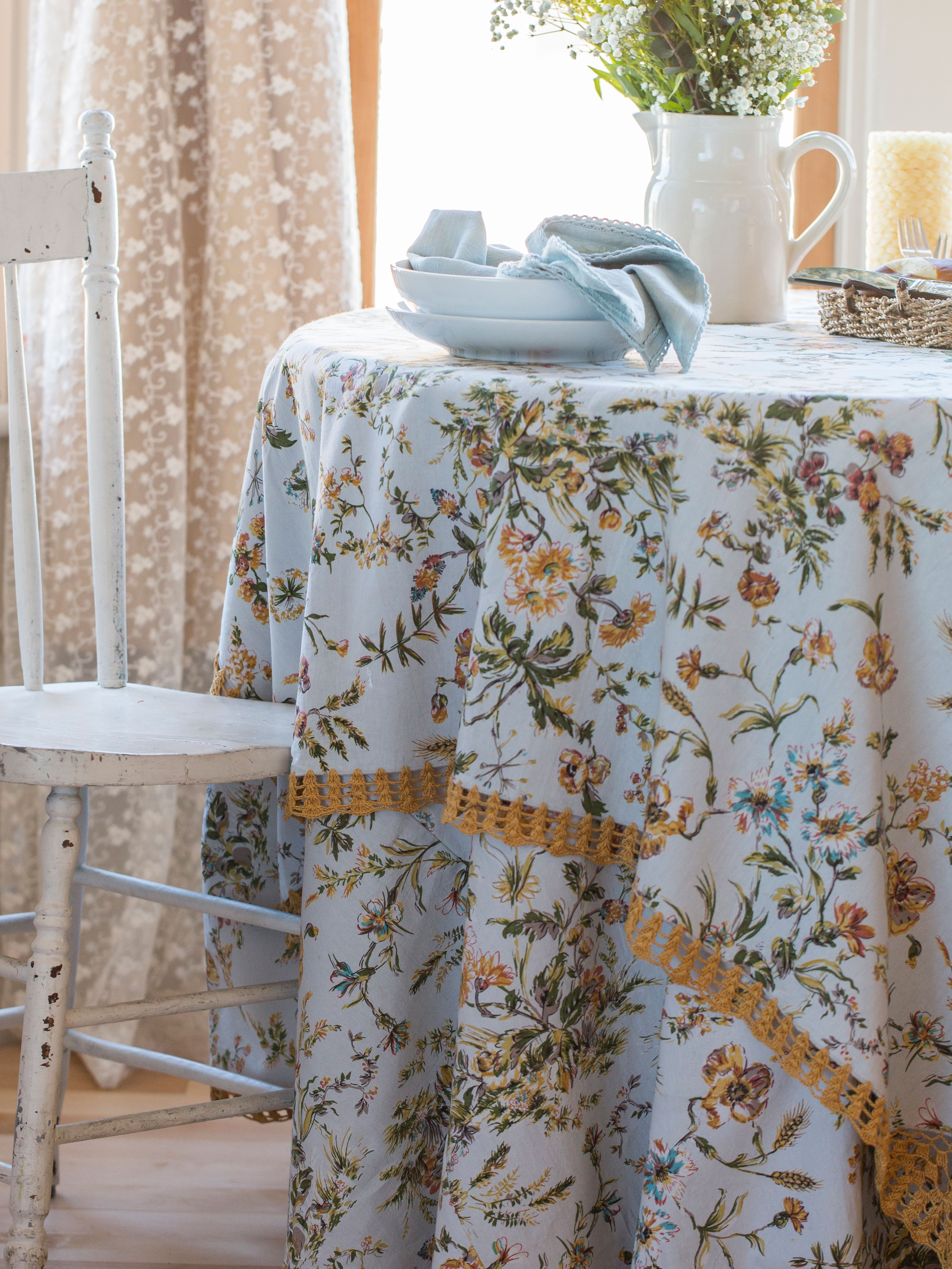 Meadow Round Cloth Linens & Kitchen, Tablecloths Beautiful Designs