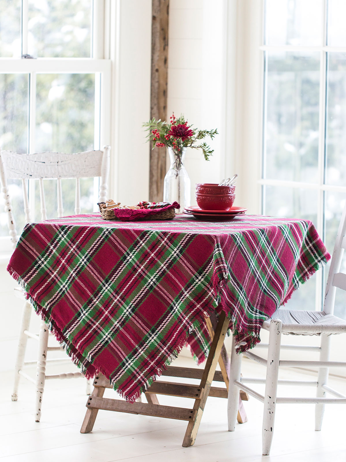 Merry Tartan Plaid Tablecloth Kitchen & Table Linens, Tablecloths