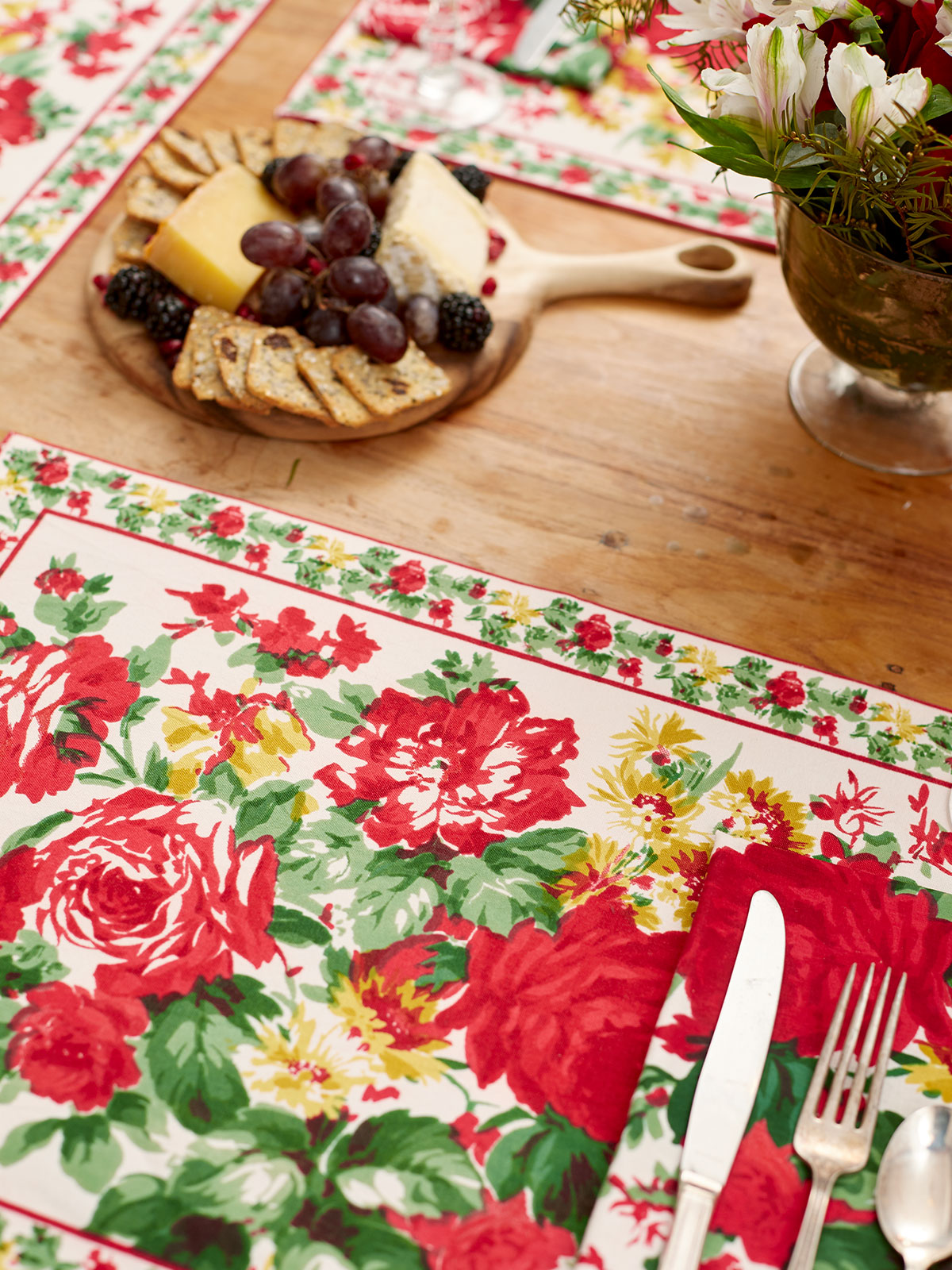 Cottage Rose Placemat Set of 4 Kitchen & Table Linens, Placemats & Runners Beautiful Designs
