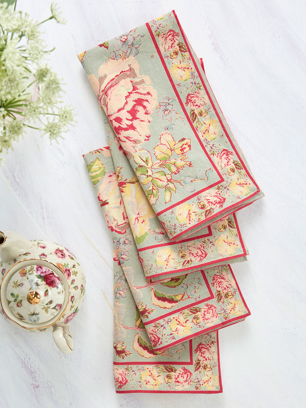 Victorian Rose Napkin Set of 4 Kitchen & Table Linens, Napkins
