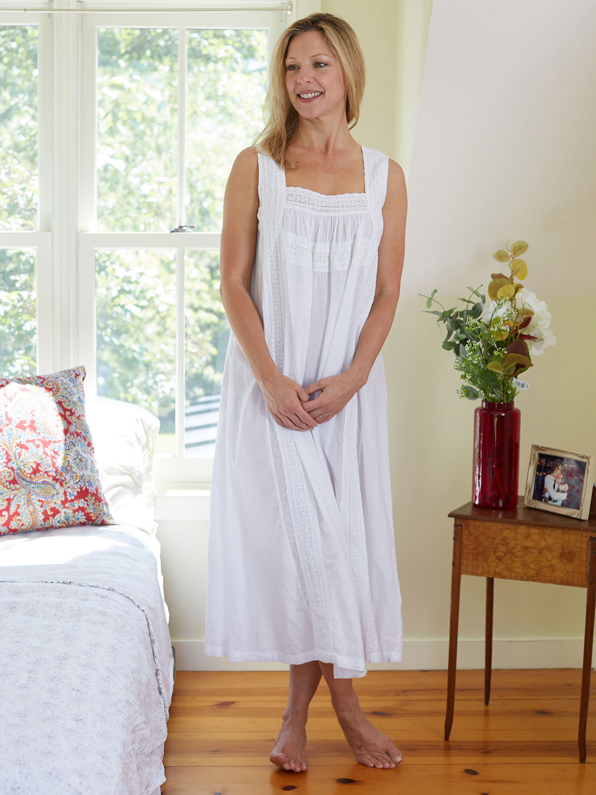 Belle Sleeveless Nighty Ladies Clothing, Nighties & Dressing Gowns