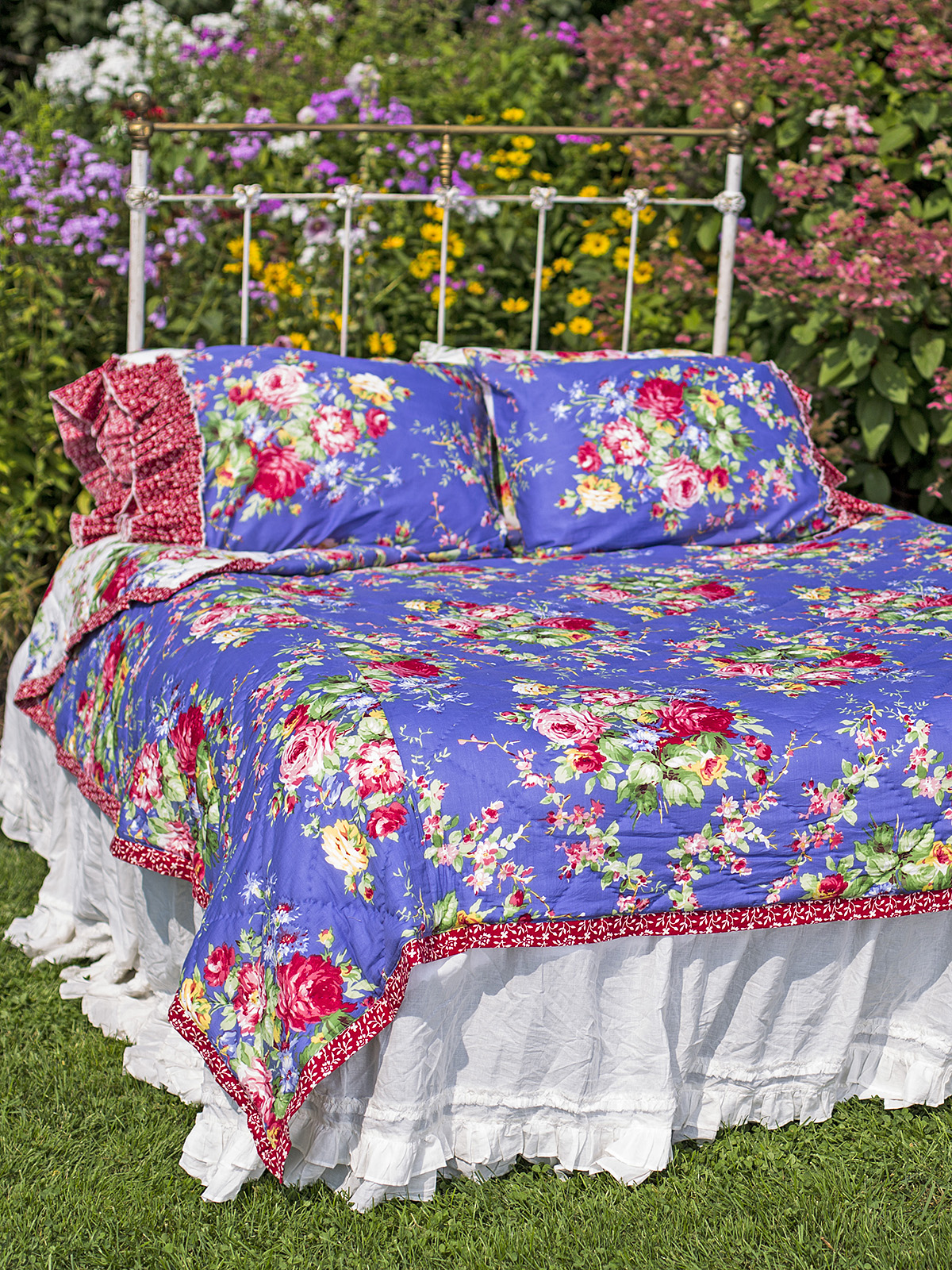 double bed sheets and comforter