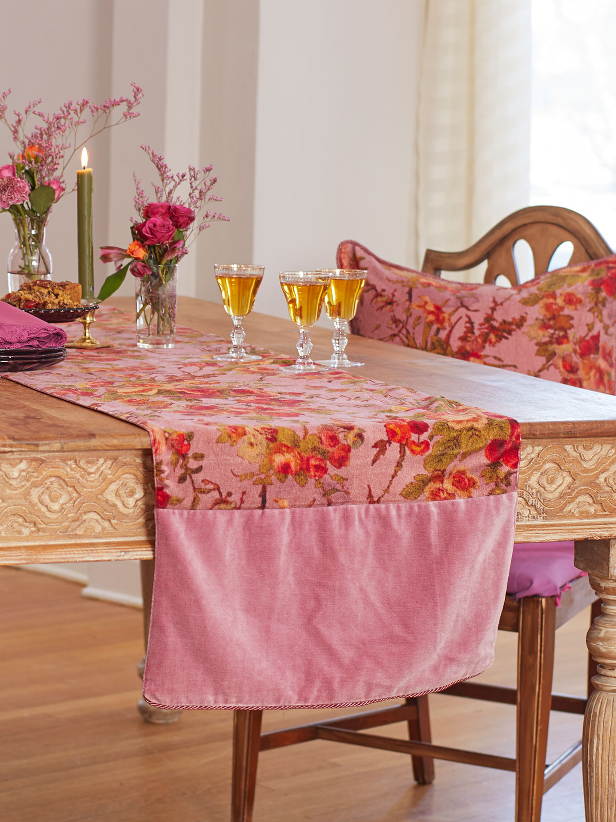 English Garden Velvet Runner Seasonal Gifts Under 100 Beautiful Designs By April Cornell
