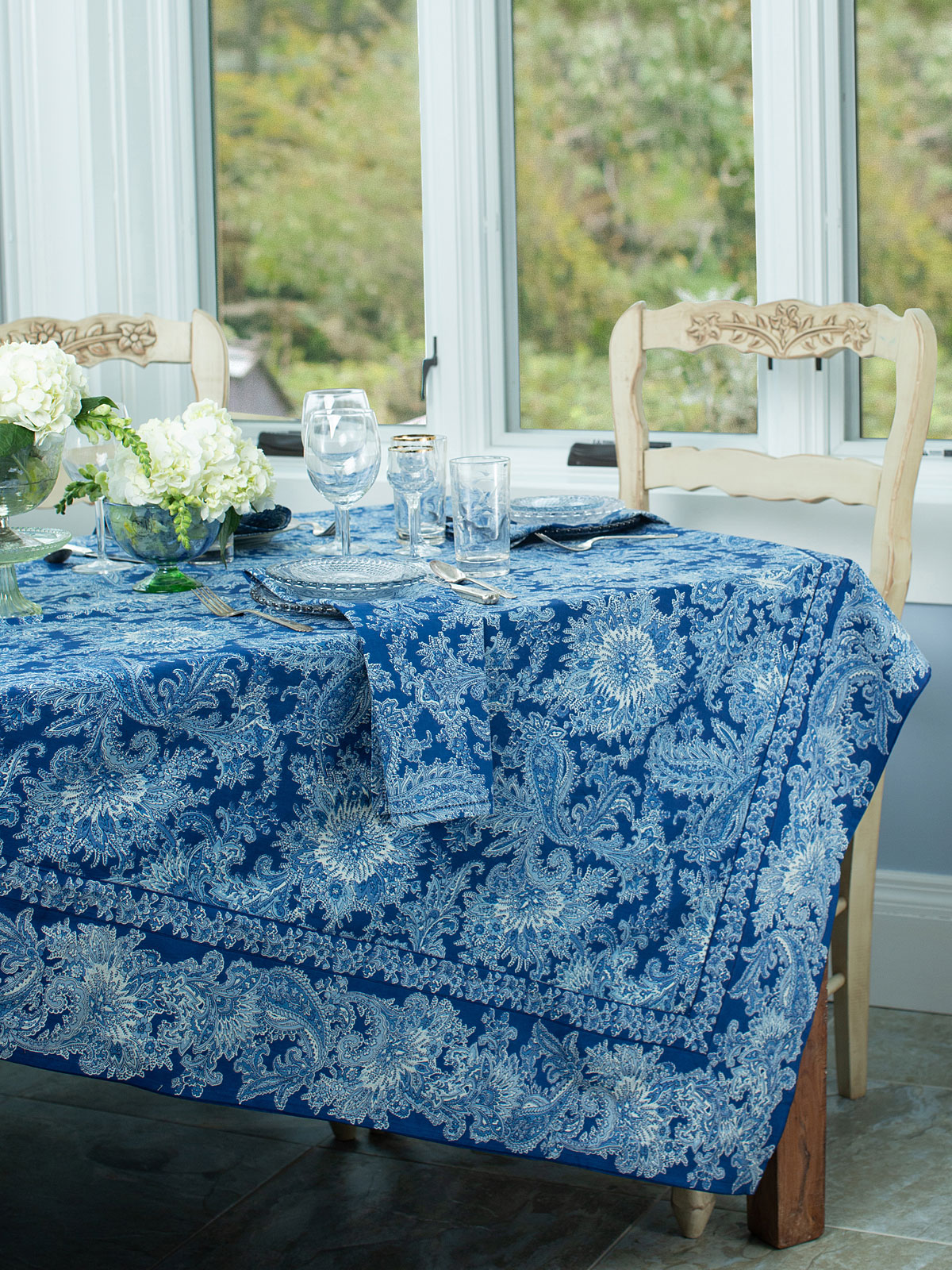 Rhapsody Paisley Tablecloth Kitchen & Table Linens, Tablecloths