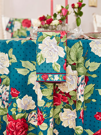 Rose Manor Napkin Set of 4