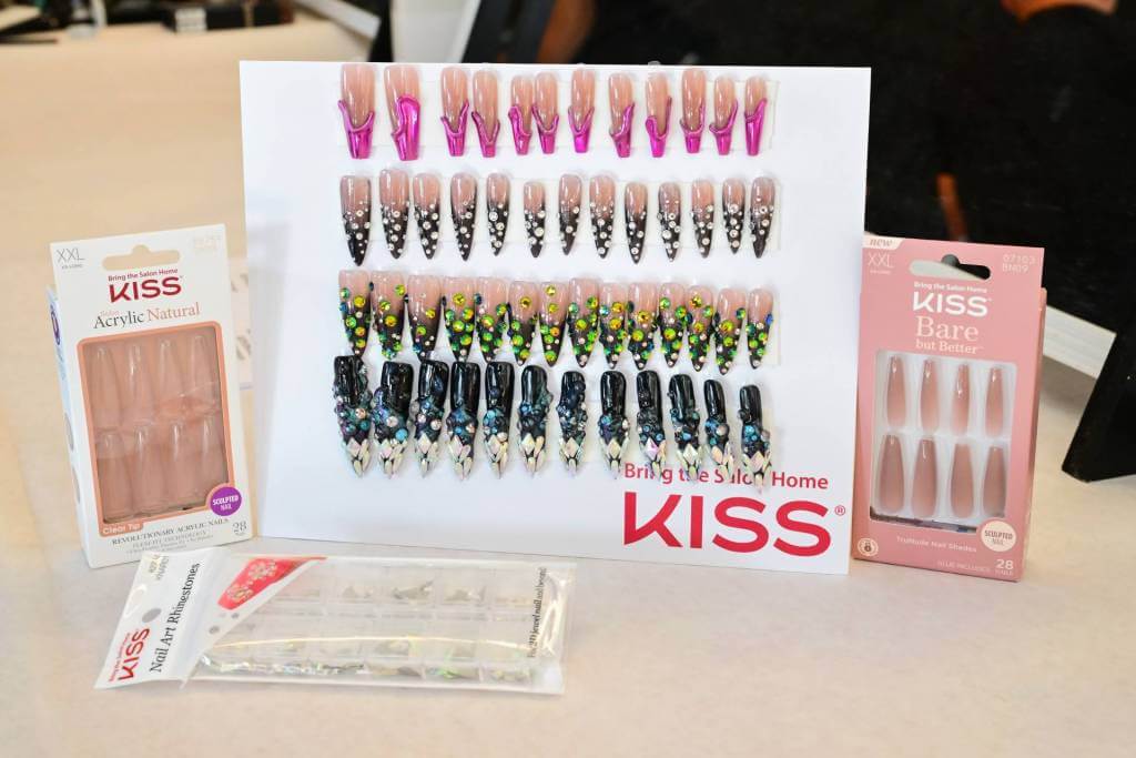 Kiss_Blonds_018 | BEAUTIFY.TIPS