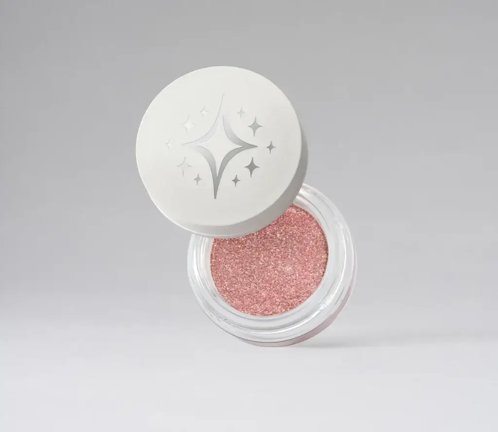 221121_GLITTERPUCK_V4_1600X2160_b1861551-6c0e-4cb3-8007-e9514aac0476_1600x | BEAUTIFY.TIPS